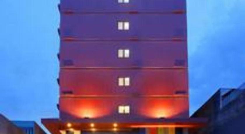 Amaris Hotel Pasar Baru Jakarta Luaran gambar