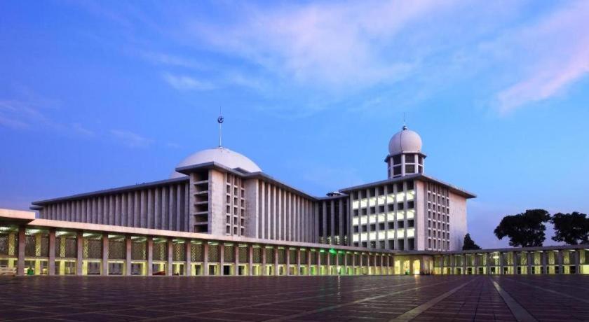 Amaris Hotel Pasar Baru Jakarta Luaran gambar